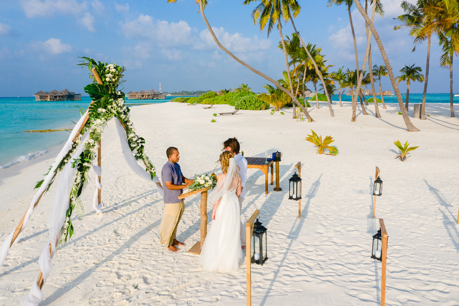 Heiraten auf den Malediven – Hochzeit zu zweit auf Gili Lankanfushi - Hochzeitsplaner Pretty Weddings