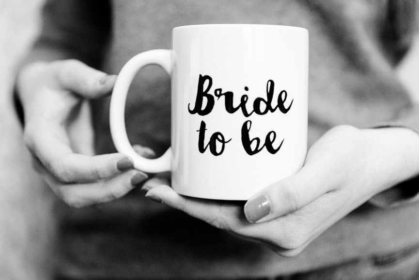 pretty-weddings-verlosung-gewinne-dein-brautkaestchen-zur-hochzeits-vorbereitung-